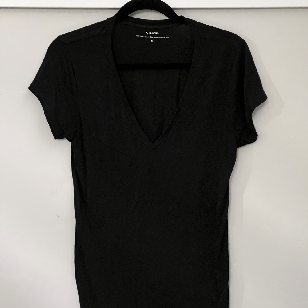 Vince Essential Pima Cotton V-Neck Tee